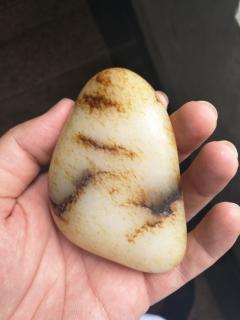 和田玉籽料原石结缘图