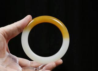 且末糖白料:和田玉界的顶级收藏品